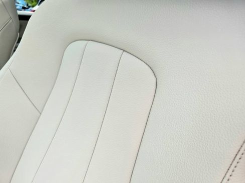 New 2026 Mercedes-Benz GLB 250 4MATIC image 19