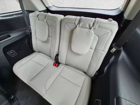 Used 2025 Lincoln Aviator Reserve w/ Illumination Package RWD image 19