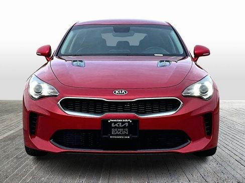 Certified 2019 Kia Stinger image 3