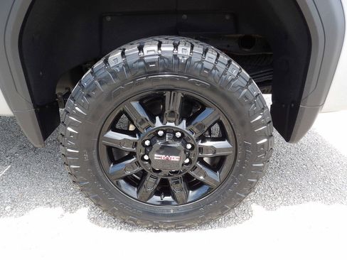 Used 2025 GMC Sierra 2500 AT4 AWD/4WD image 59