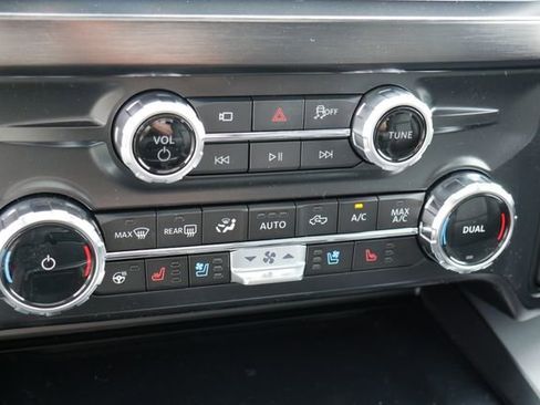New 2026 Ford F350 Lariat w/ Lariat Ultimate Package AWD/4WD image 24
