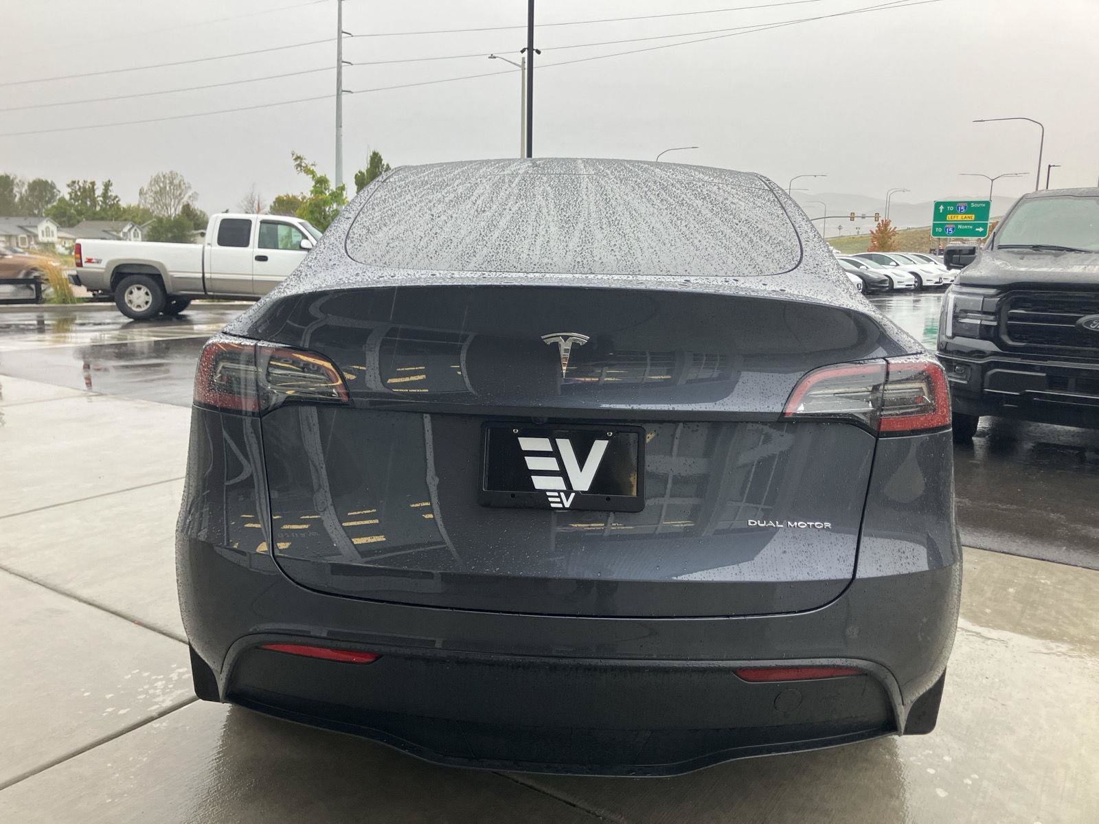 Used 2023 Tesla Model Y Long Range AWD/4WD image 7
