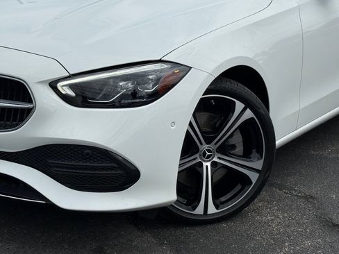 Used 2024 Mercedes-Benz C 300 Sedan image 5