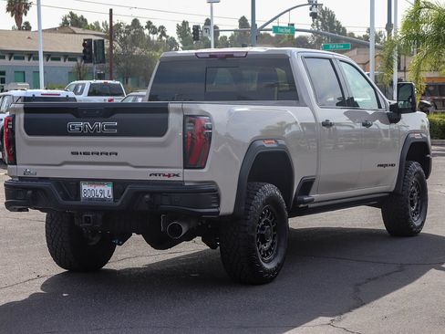 Used 2026 GMC Sierra 2500 AT4X w/ AT4X AEV Edition AWD/4WD image 4
