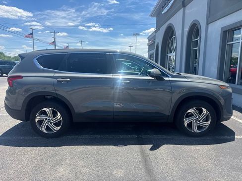 Used 2021 Hyundai Santa Fe SE AWD/4WD image 8