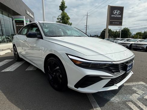 Certified 2026 Hyundai Elantra Sport FWD image 7