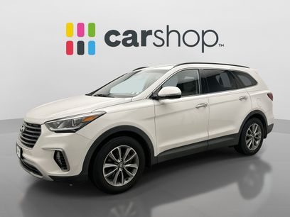 Used 2017 Hyundai Santa Fe SE w/ SE Premium Package 02