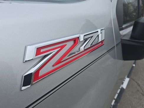 Used 2023 Chevrolet Silverado 3500 LTZ w/ LTZ Premium Package image 11