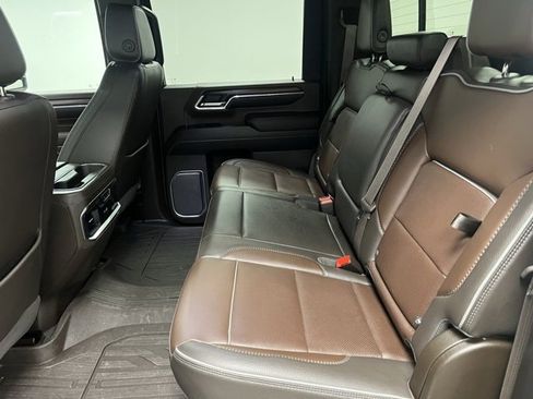 Used 2024 GMC Sierra 2500 Denali image 50