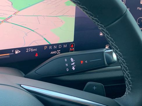 Certified 2025 Buick Envision Preferred image 18