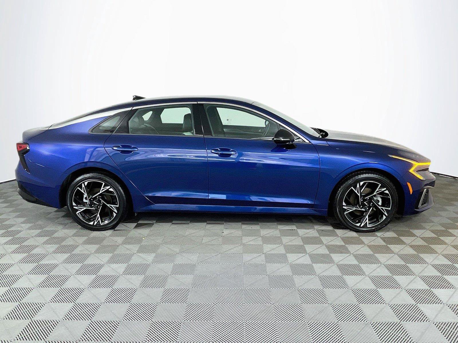 Certified 2025 Kia K5 GT-Line FWD image 11
