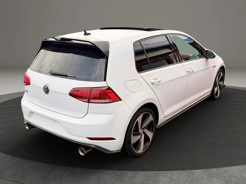 Used 2020 Volkswagen GTI SE image 4