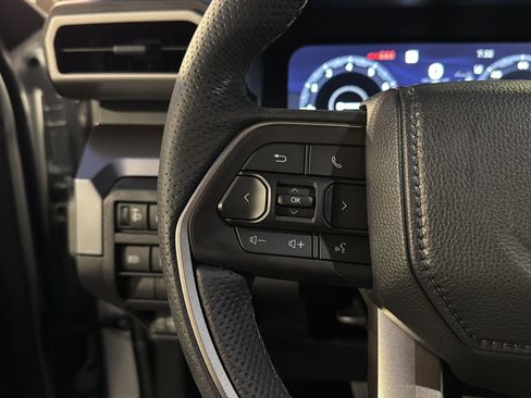 New 2025 Toyota Tacoma TRD Off-Road image 18