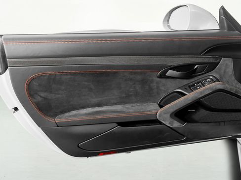 Used 2018 Porsche 911 GT2 RS w/ Weissach Package image 49