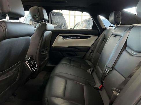 Used 2013 Cadillac XTS Platinum image 13