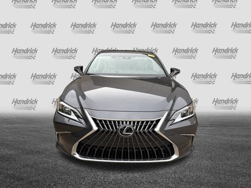 Used 2023 Lexus ES 300h w/ Premium Package FWD image 3