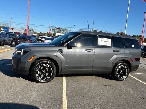 New 2026 Hyundai Santa Fe SE image 2