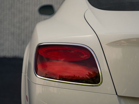 Used 2017 Bentley Continental GT Speed AWD/4WD image 22
