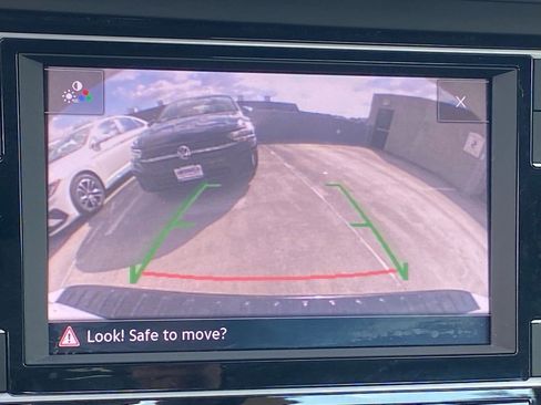 Certified 2023 Volkswagen Jetta Sport image 16