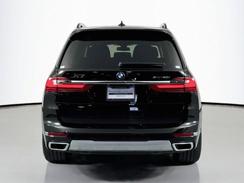 Used 2022 BMW X7 xDrive40i w/ Premium Package AWD/4WD image 4
