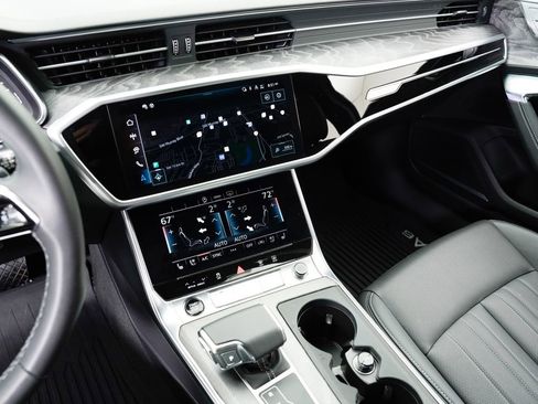 Certified 2025 Audi A6 Premium Plus w/ Premium Plus Package AWD/4WD image 19