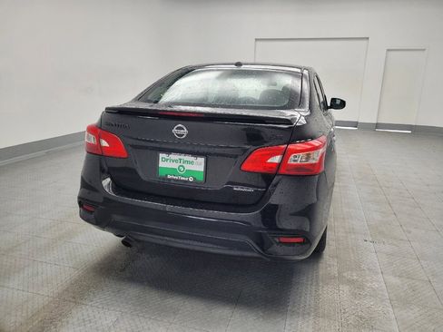 Used 2018 Nissan Sentra SR w/ SR Midnight Edition Package image 7