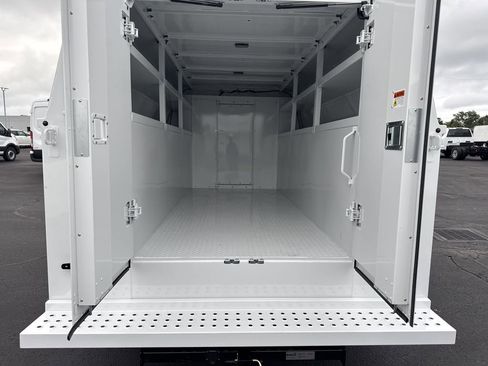 New 2026 Ford E-350 and Econoline 350 Super Duty w/ Power Equipment Group RWD image 25