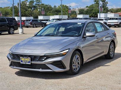 New 2025 Hyundai Elantra Blue