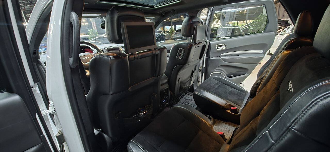 Used 2018 Dodge Durango SRT w/ SRT Interior Appearance Group AWD/4WD image 24