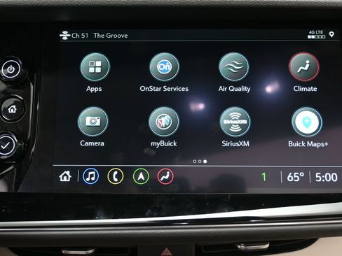 Used 2023 Buick Envision Avenir AWD/4WD image 28