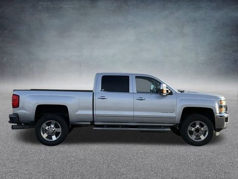 Used 2016 Chevrolet Silverado 2500 LTZ w/ Duramax Plus Package image 2