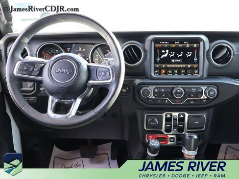 Used 2023 Jeep Wrangler Unlimited Rubicon 4xe w/ Steel Bumper Group AWD/4WD image 18