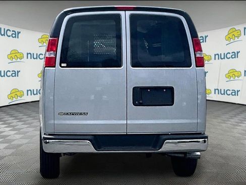 New 2026 Chevrolet Express 2500 w/ Driver Convenience Package RWD image 6