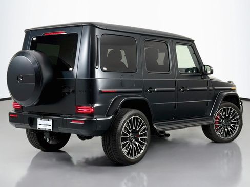 Certified 2025 Mercedes-Benz G 63 AMG 4MATIC image 12