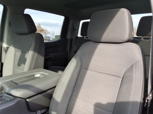 Certified 2022 Chevrolet Silverado 1500 RST image 23