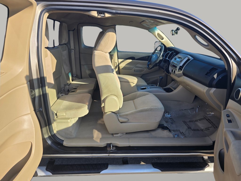 Used 2010 Toyota Tacoma 4x4 Access Cab V6 image 26