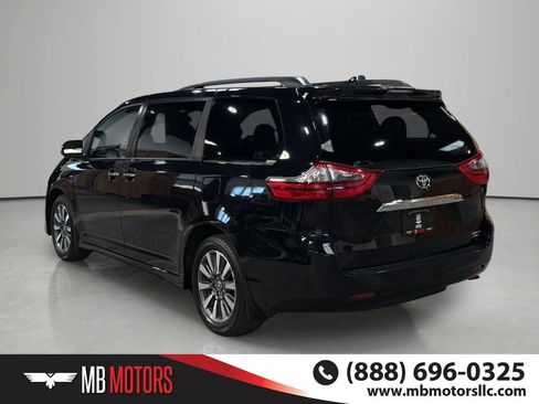 Used 2020 Toyota Sienna Limited Premium AWD/4WD image 5