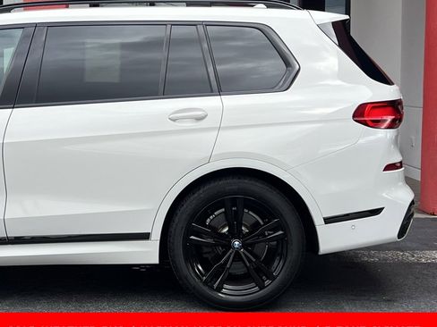 Used 2021 BMW X7 xDrive40i w/ M Sport Package image 3