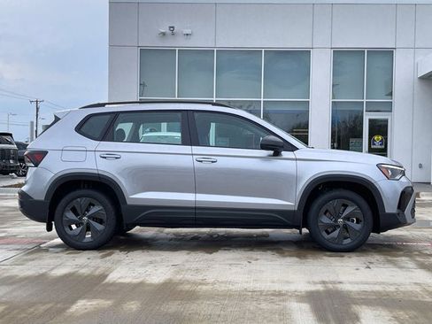 New 2026 Volkswagen Taos S image 7