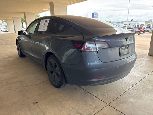 Used 2022 Tesla Model 3 Long Range AWD/4WD image 5