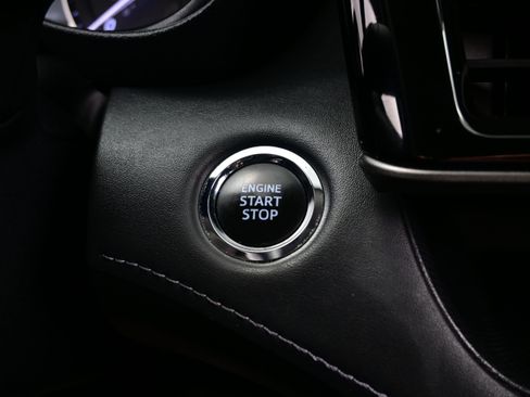 Used 2023 Toyota Highlander L AWD/4WD image 22