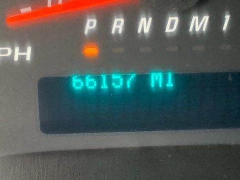 Used 2016 Chevrolet Express 2500 image 13