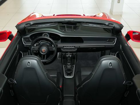 Used 2024 Porsche 911 Carrera S RWD image 48