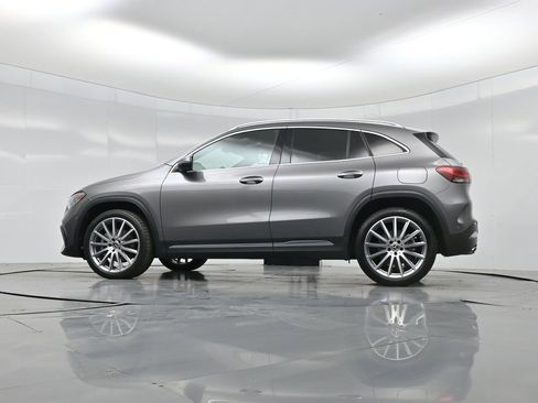 Used 2022 Mercedes-Benz GLA 250 4MATIC image 52
