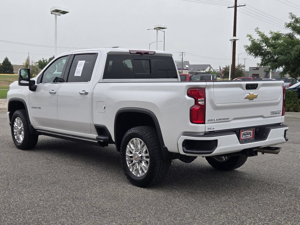 Used 2023 Chevrolet Silverado 2500 High Country w/ Safety Package II AWD/4WD image 11