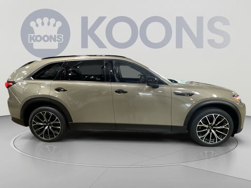 Used 2025 MAZDA CX-70 Plug-In Hybrid w/ Premium Plus AWD/4WD image 7