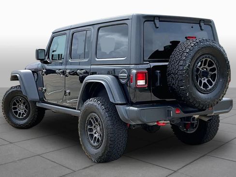Used 2022 Jeep Wrangler Unlimited Rubicon w/ Xtreme Recon 35" Tire Package AWD/4WD image 11