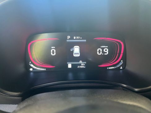 Used 2025 Kia Soul LX w/ LX Technology Package image 38