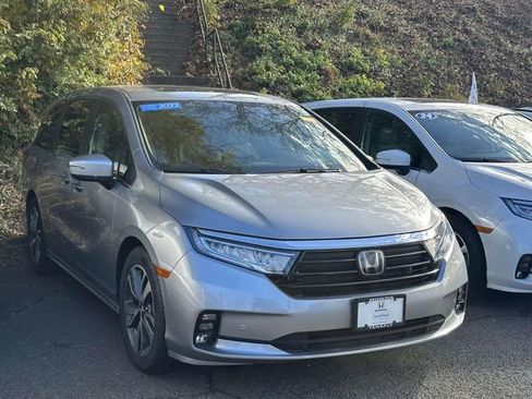 Certified 2022 Honda Odyssey Touring image 34
