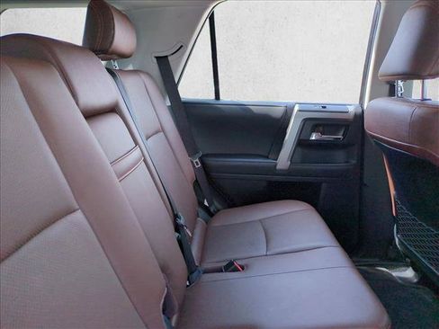 Used 2024 Toyota 4Runner Limited AWD/4WD image 21